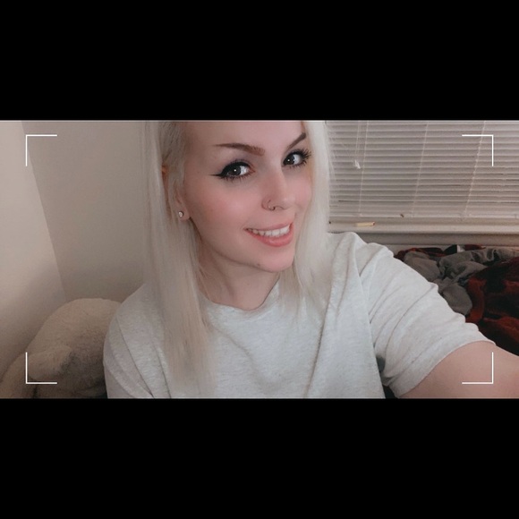 💕 Seller Intro 💕 - Picture 1 of 1